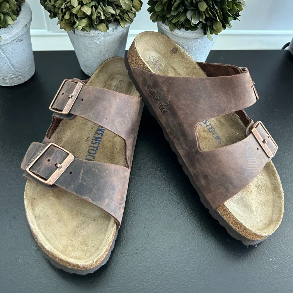 BIRKENSTOCK NWT Arizona Soft Footbed Sandal